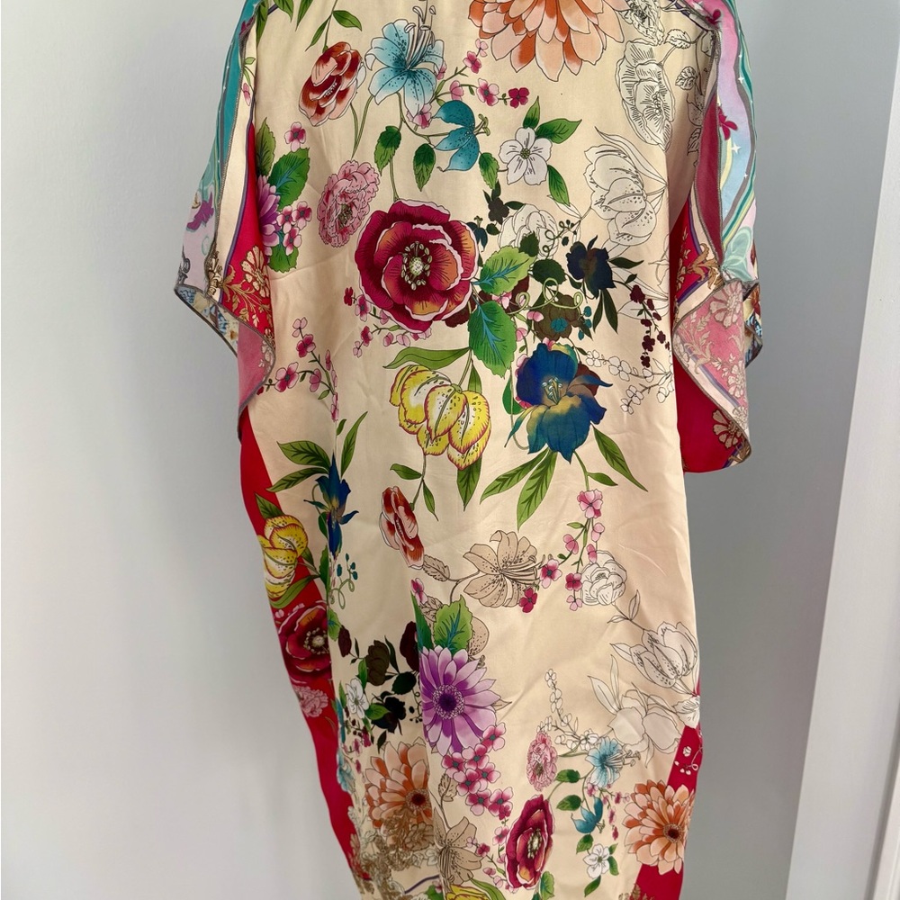 Johnny Was Floral 100% Silk Blouse SIZE XS, NWOT